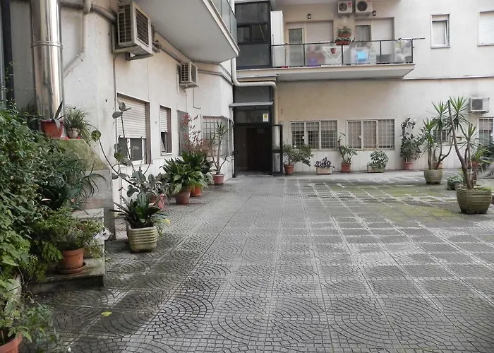 Apartment Vatican 84 *